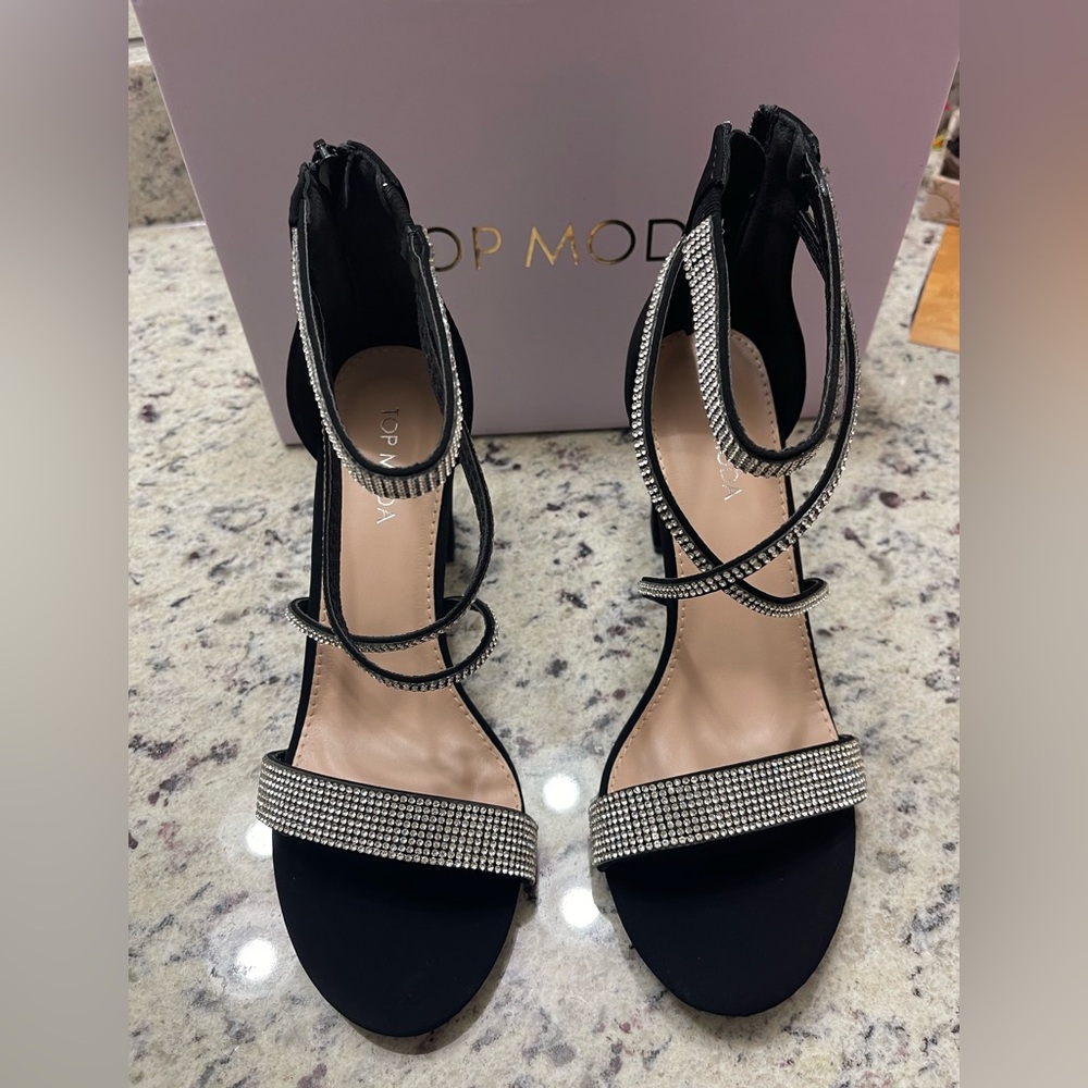 Dress shoes